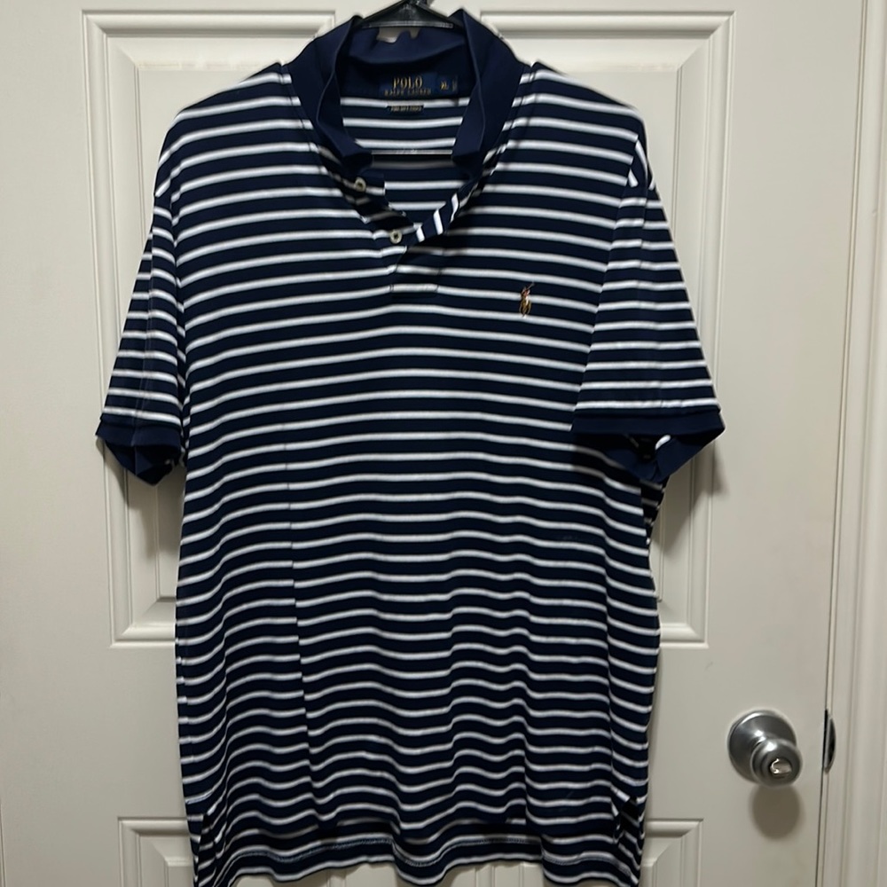 Men’s polo